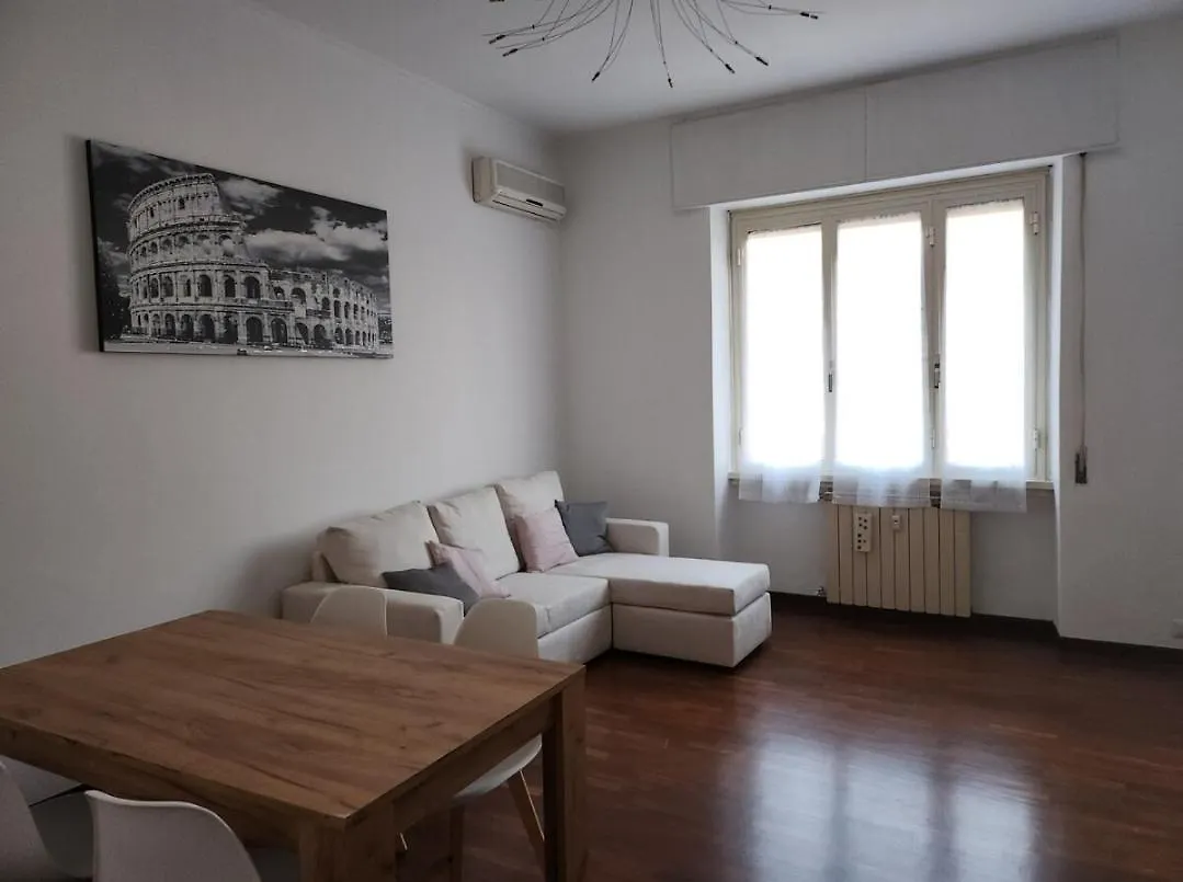 Apartment Casa Su Colosseo San Giovanni Rome